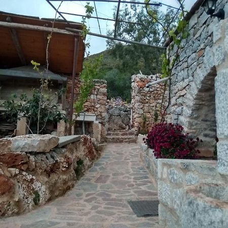 Find Your Peace In A Traditional Country House!! Lagia Екстер'єр фото
