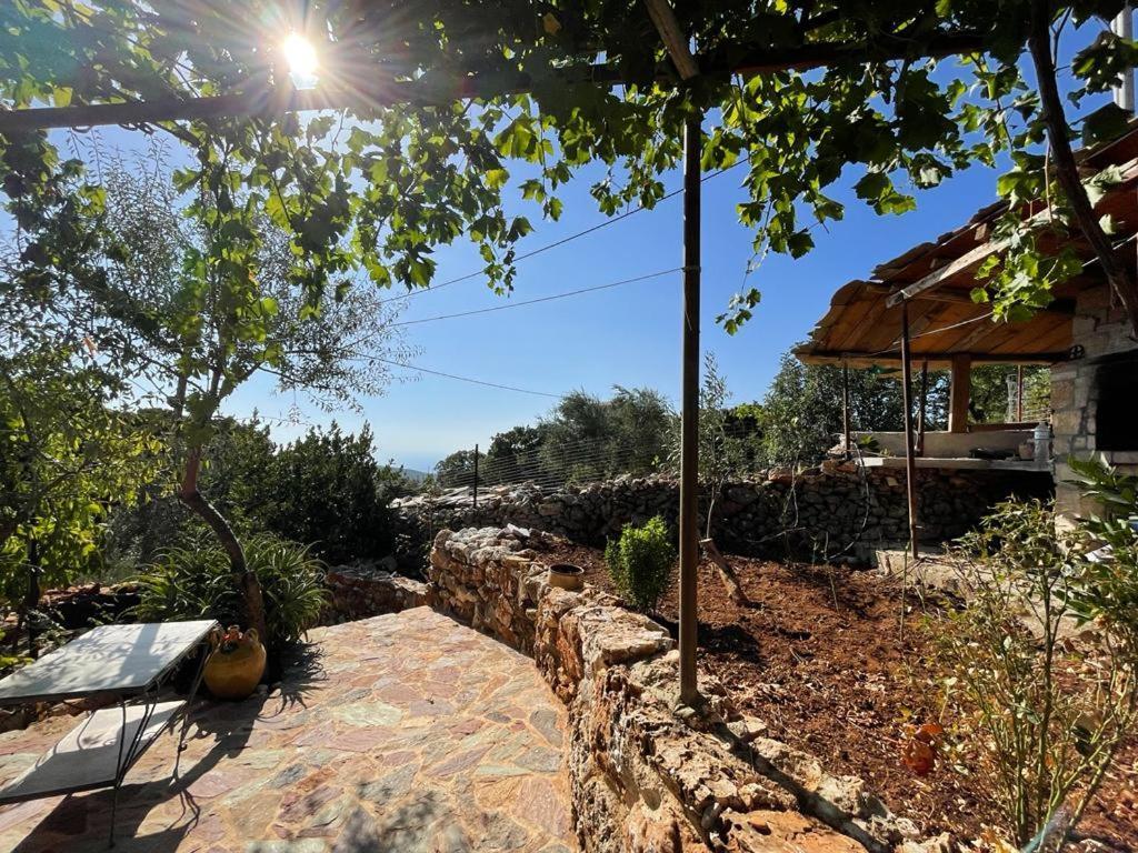 Find Your Peace In A Traditional Country House!! Lagia Екстер'єр фото