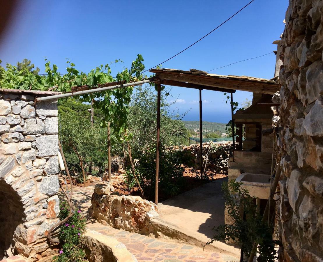 Find Your Peace In A Traditional Country House!! Lagia Екстер'єр фото